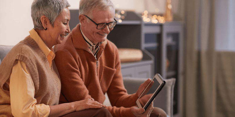 Elderly couple using a tablet 