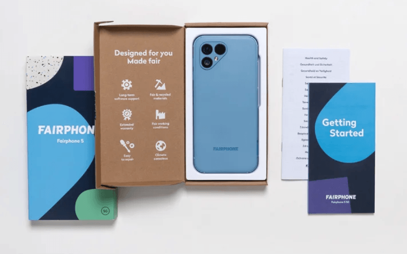 what's in the box of a Fairphone