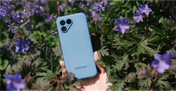fairphone 5 in blue